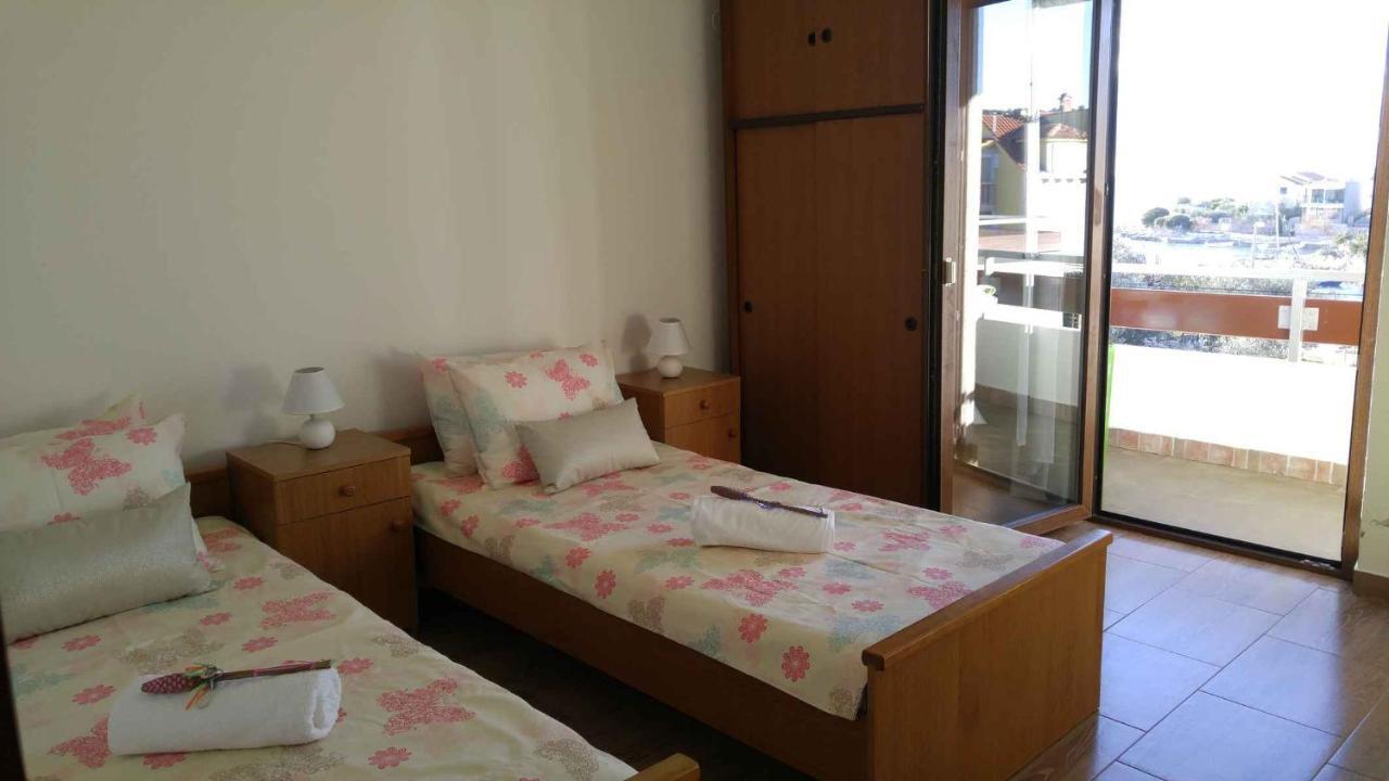 Vera Apartment 1 Rogoznica  Room photo